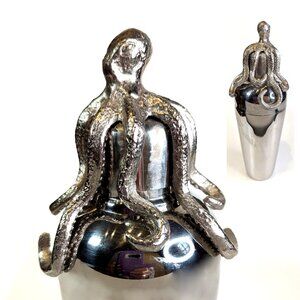 Pier 1 Silver Octopus Nautical Cocktail Martini Bar Shaker